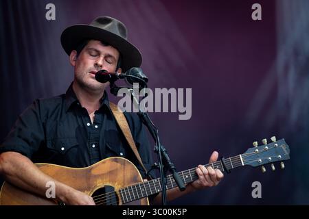 16 août 2019, Trondheim, Norvège : Trondheim, Norvège. 16 août 2019. Le chanteur et compositeur sud-africain Gregory Alan Isakov donne un concert en direct lors du festival de musique norvégien Pstereo 2019 à Trondheim. (Crédit photo : Gonzales photo - Tor Atle Kleven) (crédit image : © Tor Atle Kleven/Gonzales photo via ZUMA Press) Banque D'Images