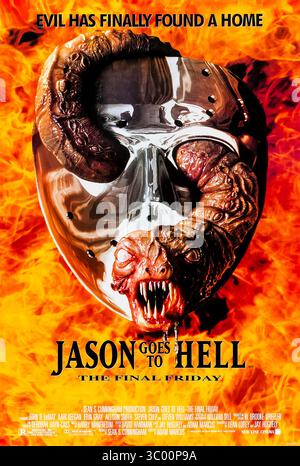 Jason Goes to Hell : The final Friday (1993) réalisé par Adam Marcus et mettant en vedette Kane Hodder, John D. Lemay et Kari Keegan. Après Jason Voorhees apparemment détruit, son essence maléfique commence à posséder d'autres, poursuivant sa folie meurtrière dans cette suite surnaturelle de slasher. Photographie d'une affiche américaine originale de 1993 À USAGE ÉDITORIAL EXCLUSIF. Crédit : BFA / New Line Cinema Banque D'Images