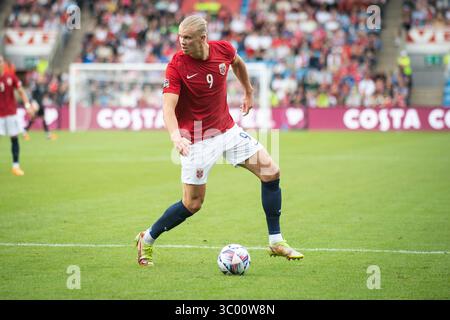 12 juin 2022, Norvège, Oslo : Oslo, Norvège. 12 juin 2022. Erling Haaland (9 ans) de Norvège vu lors du match de l'UEFA Nations League opposant la Norvège et la Suède au stade Ullevaal à Oslo., Credit :Jan-Erik Eriksen / ZUMA Press (Credit image : © Jan-Erik Eriksen/Gonzales photo via ZUMA Press) Banque D'Images