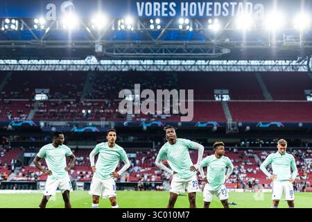 16 août 2022, Danemark, Copenhague : Copenhague, Danemark. 16 août 2022. Les joueurs du FC Copenhague s'échauffent avant le match de qualification de l'UEFA Champions League entre le FC Copenhague et Trabzonspor à Parken à Copenhague., Credit :Dejan Obretkovic / ZUMA Press (Credit image : © Dejan Obretkovic/Gonzales photo via ZUMA Press) Banque D'Images