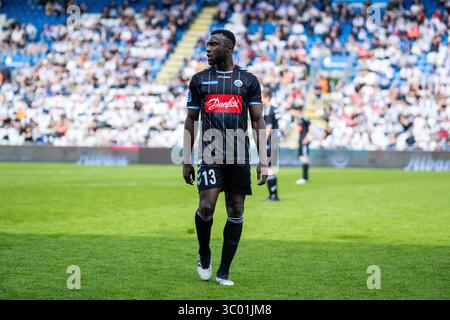 15 mai 2022, Danemark, Odense : Odense, Danemark. 15 mai 2022. Bubacarr Sanneh (13 ans) de Sonderjyske vu lors du match de Superliga 3F entre Odense Boldklub et Sonderjyske au Parc énergétique naturel d'Odense., Credit :Balazs Popal / ZUMA Press (Credit image : © Balazs Popal/Gonzales photo via ZUMA Press) Banque D'Images