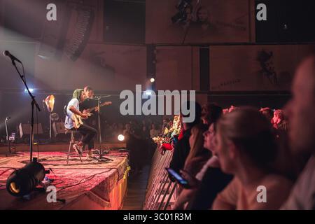 10 février 2018 - Copenhague, Danemark - Danemark, Copenhague - 10 février 2018. Le chanteur, compositeur et musicien canadien Daniel Caesar donne un concert au DR Koncerthuset à Copenhague. (Crédit photo : Gonzales photo - Kasper Maansson) (crédit image : © Kasper Maansson/Gonzales photo via ZUMA Press) Banque D'Images