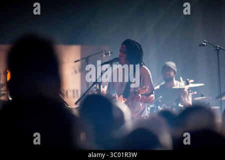 10 février 2018 - Copenhague, Danemark - Danemark, Copenhague - 10 février 2018. Le chanteur, compositeur et musicien canadien Daniel Caesar donne un concert au DR Koncerthuset à Copenhague. (Crédit photo : Gonzales photo - Kasper Maansson) (crédit image : © Kasper Maansson/Gonzales photo via ZUMA Press) Banque D'Images