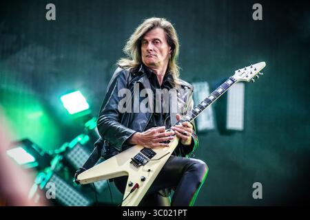 22 juin 2018 - Halden, ƒËœstfold, Norvège - Norvège, Halden - 22 juin 2018. Le groupe allemand de speed metal Helloween donne un concert lors du festival norvégien tons of Rock 2018 à Halden. Ici le guitariste Michael Weikath est vu en direct sur scène. (Crédit photo : Gonzales photo - Terje Dokken) (crédit image : © Terje Dokken/Gonzales photo via ZUMA Press) Banque D'Images