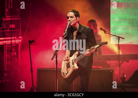 16 octobre 2016 - Oslo, Angleterre, Norvège - le groupe de rock anglais placebo donne un concert au Sentrum Scene à Oslo. Ici, le chanteur et musicien Brian Molko est vu en direct sur scène. Norvège, 16/10 2016...placebo (crédit image : © Tord Litleskare/Gonzales photo via ZUMA Press) Banque D'Images