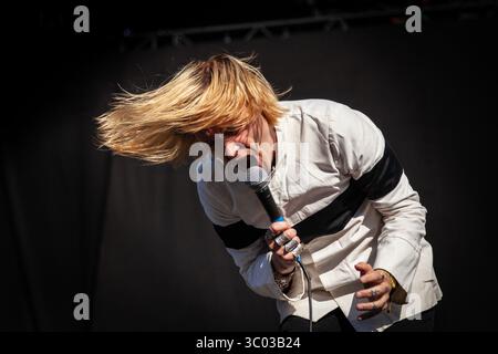 2 juin 2018, Trondheim, Norvège : Trondheim, Norvège. 2 juin 2018. Le groupe suédois de punk hardcore Requested donne un concert lors du festival de musique norvégien Trondheim Rocks 2018 à Trondheim. Ici, le chanteur Dennis Lyxzen est vu en direct sur scène. (Crédit photo : Gonzales photo - Tor Atle Kleven) (crédit image : © Tor Atle Kleven/Gonzales photo via ZUMA Press) Banque D'Images