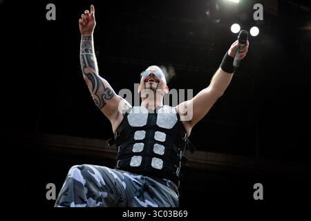 3 juin 2018, Trondheim, Norvège : Trondheim, Norvège. 3 juin 2018. Le groupe de heavy metal suédois Sabaton donne un concert lors du festival de musique norvégien Trondheim Rocks 2018 à Trondheim. Ici, le chanteur Joakim Broden est vu en direct sur scène. (Crédit photo : Gonzales photo - Tor Atle Kleven) (crédit image : © Tor Atle Kleven/Gonzales photo via ZUMA Press) Banque D'Images