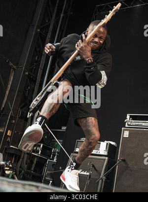 20 juin 2018, Copenhague, Danemark : Copenhague, Danemark. 20th, 2018. Le groupe de punk hardcore américain Turnstile donne un concert live lors du festival danois de heavy metal Copenhague 2018 à Copenhague. Ici, le bassiste Franz Lyons est vu en direct sur scène. (Crédit photo : Gonzales photo - Nikolaj Bransholm) (crédit image : © Nikolaj Bransholm/Gonzales photo via ZUMA Press) Banque D'Images
