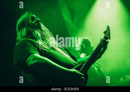 7 mai 2021, Danemark : Copenhague, Danemark. 07 mai 2021. Le groupe de death metal danois Illdispose donne un concert live à Amager Bio dans le cadre du festival de metal Nordic Noise 2021 à Copenhague.., Credit :Nikolaj Bransholm / ZUMA Press (Credit image : © Nikolaj Bransholm/Gonzales photo via ZUMA Press) Banque D'Images
