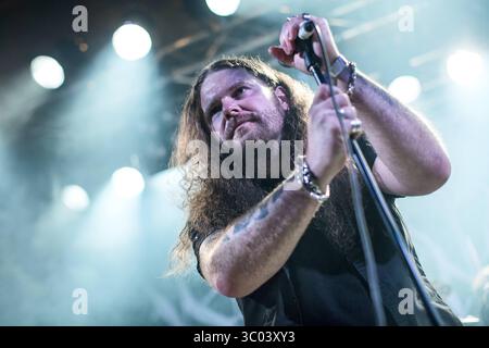 12 avril 2017 - Oslo, Angleterre, Norvège - le groupe de black metal norvégien Borknagar donne un concert à Vulkan Arena lors du festival norvégien de heavy metal Inferno Metal Festival 2017 à Oslo. Ici, le chanteur Paal Mathiesen a.k.a Athera est vu en direct sur scène. Norvège, 12/04 2017. (Crédit image : © Terje Dokken/Gonzales photo via ZUMA Press) Banque D'Images