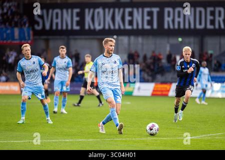 29 octobre 2022, Danemark, Randers : Randers, Danemark. 29 octobre 2022. Simon graves (2) de Randers FC vu lors du match de Superliga 3F entre Randers FC et FC Copenhague au Cepheus Park à Randers., Credit :Balazs Popal / ZUMA Press (Credit image : © Balazs Popal/Gonzales photo via ZUMA Press) Banque D'Images