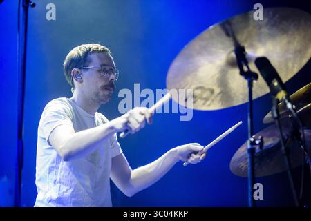 17 novembre 2016 - Bergen, Angleterre, Norvège - le compositeur et batteur Kim VÃ–GE Furuhaug donne un concert live avec son projet solo Super Heavy Metal à l'USF Verftet à Bergen. Norvège, 17.11.2016. (Crédit image : © Jarle H. Moe/Gonzales photo via ZUMA Press) Banque D'Images