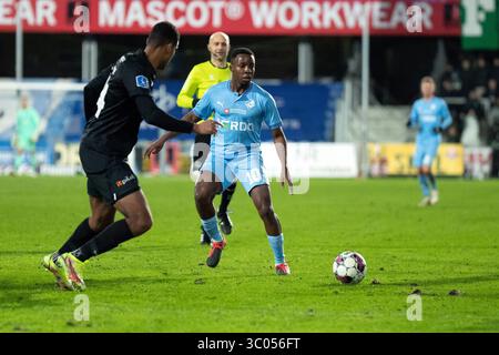 21 février 2022, Danemark, Randers : Randers, Danemark. 21 février 2022. Tosin Kehinde (10 ans) du Randers FC vu lors du match de Superliga 3F entre Randers FC et Viborg FF au Cepheus Park à Randers., Credit :Balazs Popal / ZUMA Press (Credit image : © Balazs Popal/Gonzales photo via ZUMA Press) Banque D'Images