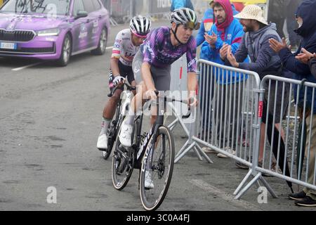 Saint Aventin, France. 19 juillet 2025. Ben O'Connor de Jayco Alula lors du Tour de France 2025, épreuve cycliste UCI WorldTour, étape 14, Pau - Luchon-Superbagnères (182, 6 km) le 19 juillet 2025 à Saint-Aventin, France - photo Laurent Lairys/DPPI crédit : DPPI Media/Alamy Live News Banque D'Images
