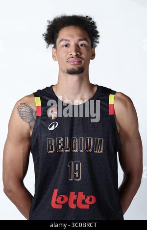 Bruxelles, Belgique. 21 juillet 2025. Le belge Ismael Bako pose pour le photographe lors de la Journée des médias de l'équipe nationale belge masculine "The Belgian Lions", à Bruxelles, le lundi 21 juillet 2025. BELGA PHOTO BRUNO FAHY crédit : Belga News Agency/Alamy Live News Banque D'Images