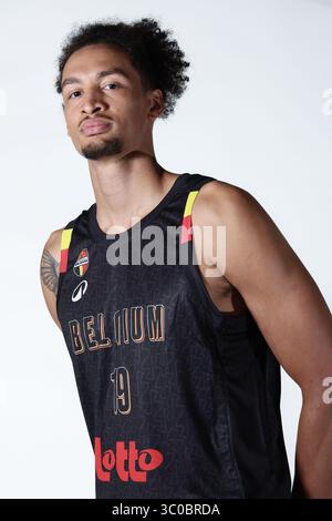 Bruxelles, Belgique. 21 juillet 2025. Le belge Ismael Bako pose pour le photographe lors de la Journée des médias de l'équipe nationale belge masculine "The Belgian Lions", à Bruxelles, le lundi 21 juillet 2025. BELGA PHOTO BRUNO FAHY crédit : Belga News Agency/Alamy Live News Banque D'Images