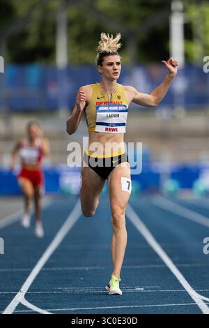 Bochum, Allemagne. 21 juillet 2025. Bochum, Rhénanie du Nord-Westphalie, 21 juillet 2025 : Jana Lakner (Allemagne) lors des Jeux universitaires mondiaux Rhin-Ruhr 2025 Womens 400m Round 1 à la Lohrheidestadion de Bochum, Allemagne. (Kjetil Waber/SPP) crédit : photo de presse sportive SPP. /Alamy Live News Banque D'Images