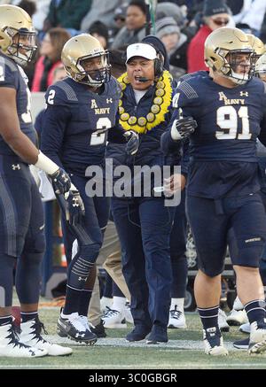 17 novembre 2018 - Annapolis, MD, États-Unis - L'entraîneur de la Navy Ken Niumatalolo dans le premier quart-temps contre Tulsa le samedi 17 novembre 2018, au Navy-Marine corps Memorial Stadium à Annapolis, Md. Navy Won, 37-29. (Crédit image : © Paul W. Gillespie/Baltimore Sun/TNS via ZUMA Wire) Banque D'Images