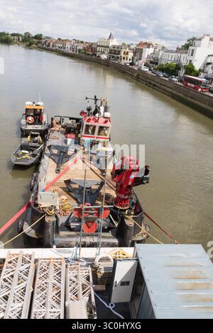 Le pont ferroviaire de Barnes, une structure classée Grade II, est en préparation pour la fermeture en août pour des réparations vitales et des travaux de renforcement sur la ligne Hounslow Loop du South Western Railway. Londres, Angleterre, Royaume-Uni Banque D'Images