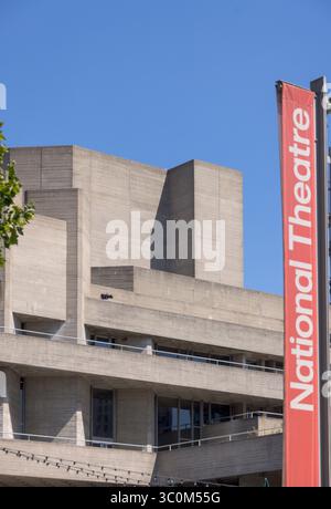 Extérieur, détail, National Theatre, Londres, Angleterre, ROYAUME-UNI Banque D'Images
