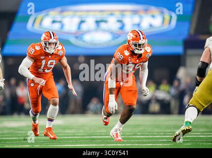 Clemson Tigers défensive end Clelin Ferrell (99) rushes.pendant le Goodyear Cotton Bowl Classic entre Norte Dame vs Clemson au AT&T Stadium, Arlington Texas.12/29/2018.Manny Flores/Cal Sport Media. Banque D'Images
