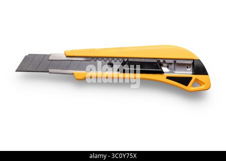 Couteau utilitaire jaune et noir isolé sur fond blanc avec des ombres Banque D'Images