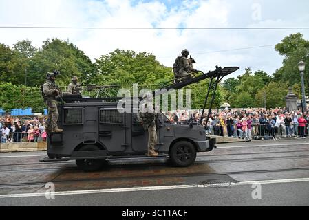Bruxelles, Belgique. 21 juillet 2025. Les soldats belges défilent, dans le cadre des événements de la Fête nationale, à Bruxelles, le lundi 21 juillet 2025. Crédit : Tereza Supova/CTK photo/Alamy Live News Banque D'Images