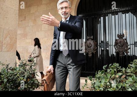 29 novembre 2018 - Jérusalem, Israël - le Consul général de France à Jérusalem, PIERRE COCHARD, quitte le Consulat de France à Jérusalem pour une visite des biens français à Jérusalem. (Crédit image : © Nir Alon/ZUMA Wire) Banque D'Images