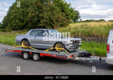 Restauré années 1972 70 Seventies Grey Nissan SKYLINE car Petrol 1998 cc ; au Wheels Up North Weekender vintage classique et performance, les collectionneurs et les passionnés du salon de l'automobile. Kendal, Royaume-Uni Banque D'Images
