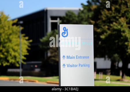 31 août 2016 - Golden Valley, Golden Valley, États-Unis - campus du siège social de General Mills mercredi 31 août 2016, à Golden Valley, MN. PAR DEMANDE, VOICI DES PHOTOS GÉNÉRIQUES DE CAMPUS/SIGNALISATION DE MOULINS GÉNÉRAUX POUR LE FICHIER les coquilles de tacos Old El Paso et les produits alimentaires mexicains peuvent ne pas être ce qui vient à l'esprit lorsque l'on pense aux catégories d'aliments à forte croissance. Mais cette marque de centre de magasin est l'une des principales marques d'épicerie de General Mills en termes de croissance et de rentabilité. La société basée à Golden Valley étend la ligne en Russie, en Pologne, en Autriche et aux pays-Bas, tout en développant son pro américain prospère Banque D'Images