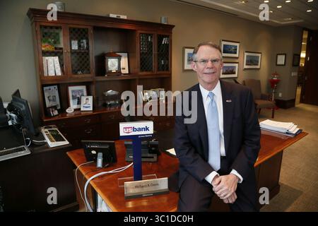 7 mai 2014 - Minneapolis, MN, États-Unis - profil de Richard Davis Président, Président et PDG de US bancorp mercredi 7 mai 2014 à Minneapolis, MN. (Crédit image : Jerry Holt/Minneapolis Star Tribune/TNS via ZUMA Wire) Banque D'Images