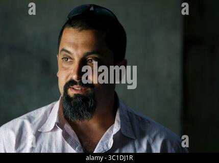 22 juillet 2015 - assuré Paul, MN, États-Unis - le promoteur local Craig Cohen a acheté le bâtiment de kegging de la brasserie Schmidt et prévoit de le transformer en un marché agricole et une installation de programme communautaire à l'année. - 22 juillet 2015, composé Paul, MN, A small, le promoteur local qui vit dans le quartier W. 7th commencera la construction la semaine prochaine sur une rénovation historique du bâtiment de kegging de Schmidt Brewery - le transformant en un marché fermier ouvert toute l'année et une installation de programme communautaire. Le propriétaire, Craig Cohen, a embauché Andrea Christenson, courtier de détail Twin Cities, bien connu et bien connecté, pour le marché th Banque D'Images