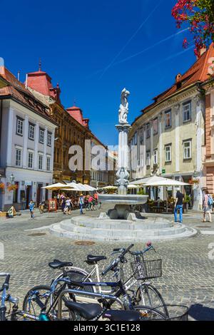 31 juillet 2017 - Ljubljana, Slovénie - Fontaine Hercules à Gornji trg. Ljubljana, Slovénie, Europe. (Crédit image : © Mikel Bilbao / Vwpics/VW pics via ZUMA Wire) Banque D'Images