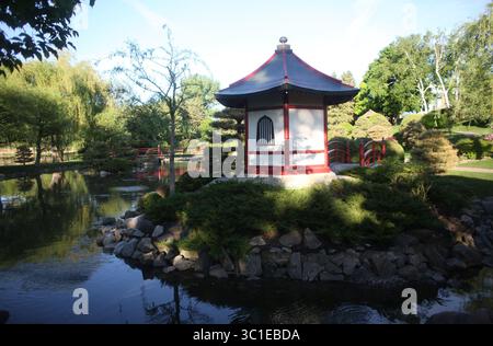 29 mai 2014 - Bloomington, MN, États-Unis - jardins japonais au Normandale Community College (/STAR TRIBUNE) jardins japonais au Normandale Community College à Bloomington, min. Jeudi 29 mai 2014. (Crédit image : Kyndell Harkness/Minneapolis Star Tribune/TNS via ZUMA Wire) Banque D'Images