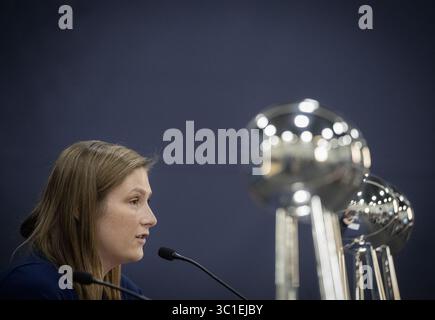 13 août 2018 - Minneapolis, MN, États-Unis - États-Unis - la garde Lynx du Minnesota Lindsay Whalen a répondu à des questions après avoir annoncé sa retraite lors d'une conférence de presse à Mayo Square, le lundi 13 juin 2018 à Minneapolis, MN. (Crédit image : Elizabeth Flores/Minneapolis Star Tribune/TNS via ZUMA Wire) Banque D'Images