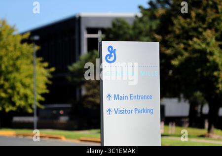 31 août 2016 - Golden Valley, Golden Valley, États-Unis - campus du siège social de General Mills mercredi 31 août 2016, à Golden Valley, MN. PAR DEMANDE, VOICI DES PHOTOS GÉNÉRIQUES DE CAMPUS/SIGNALISATION DE MOULINS GÉNÉRAUX POUR LE FICHIER les coquilles de tacos Old El Paso et les produits alimentaires mexicains peuvent ne pas être ce qui vient à l'esprit lorsque l'on pense aux catégories d'aliments à forte croissance. Mais cette marque de centre de magasin est l'une des principales marques d'épicerie de General Mills en termes de croissance et de rentabilité. La société basée à Golden Valley étend la ligne en Russie, en Pologne, en Autriche et aux pays-Bas, tout en développant son pro américain prospère Banque D'Images