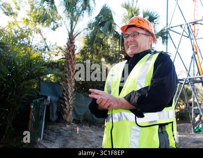 14 février 2019 - City, Floride, États-Unis - OCTAVIO JONES | Times .Stewart Clark, président de Busch Gardens Tampa Bay et Adventure Island, donne aux médias un aperçu sur les montagnes russes du Tigre. Le Tigre, la plus haute des montagnes russes de lancement de FloridaÃ•dont le lancement a débuté au début du printemps.les montagnes russes à triple lancement sur le thème du tigre projetteront les pilotes à 150 mètres dans le ciel, les renverseront la tête en bas et tourbillonneront dans les courbes à 60 miles par heure.at Busch Gardens à Tampa, Floride, le jeudi 14 février 2019. (Crédit image : © Octavio Jones/Tampa Bay Times via ZUMA Wire) Banque D'Images