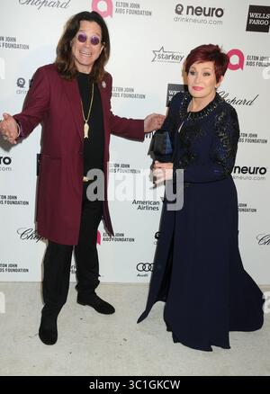 PHOTO DU DOSSIER : 22 février 2015 - West Hollywood, Californie - Ozzy Osbourne, Sharon Osbourne. 23e soirée annuelle d'observation des Oscars Elton John tenue au West Hollywood Park. Banque D'Images