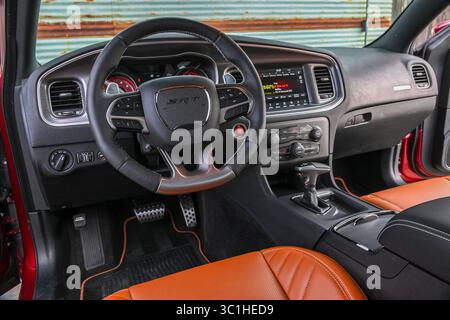 11 févr. 2019 : 2018 Dodge charger SRT Hellcat 6.2L Supercharged HEMI Engine Albert Pena/CSM(crédit image : &copy ; Albert Pena/CSM via ZUMA Wire) Banque D'Images