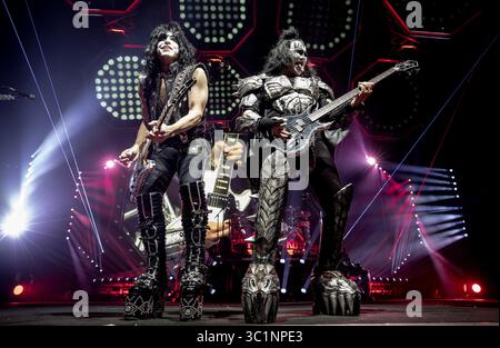 4 mars 2019 - Minneapolis, Minnesota, États-Unis - Gene Simmons et Paul Stanley se sont produits avec Kiss au Target Center. .... .. ] CARLOS GONZALEZ â€¢ cgonzalez@startribune.com â€“ Minneapolis, MN â€“ 3 mars 2019, Target Center, Rock Band Kiss End of the Road Tour, Paul Stanley, Gene Simmons, Tommy Thayer, Eric Singer (crédit image : © Carlos Gonzalez/Minneapolis Star Tribune via ZUMA Wire) Banque D'Images