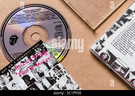 L'album CD 'Exile on main préparé' des Rolling Stones avec pochette d'art et tracklist vedette isolé sur fond vierge Banque D'Images