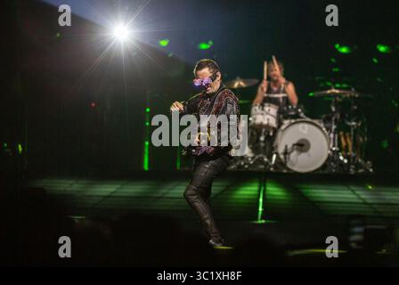 26 mars 2019 - Atlanta, GA, États-Unis - ATLANTA, GÉORGIE - MARS 26 : Matt Bellamy de Muse se produit en concert au State Farm Arena le 23 mars 2019 à Atlanta, Géorgie. Photo : Ryan Fleisher/imageSPACE (crédit image : © Imagespace via ZUMA Wire) Banque D'Images