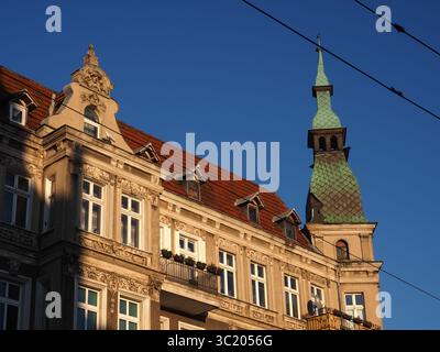 Bâtiment historique de Tenement et Tour Spire à Szczecin, Pologne Banque D'Images