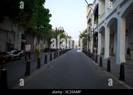Semarang, Indonésie - 25 juillet 2024 : touristes étrangers à Kota Lama Semarang, une région de Semarang, Indonésie, un centre commercial dans le 19-20 siècle et Banque D'Images