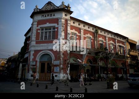 Semarang, Indonésie - 25 juillet 2024 : bâtiment Marba, à Kota Lama Semarang, une région de Semarang, Indonésie. Un bâtiment historique du colon hollandais Banque D'Images