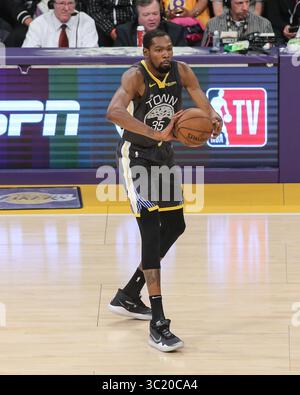 Kevin durant, attaquant des Golden State Warriors #35 lors du match des Golden State Warriors vs Los Angeles Lakers au Staples Center à Los Angeles, CA. Le 4 avril 2019. (Photo de Jevone Moore)(image de crédit : &copy ; Jevone Moore/CSM via ZUMA Wire) Banque D'Images
