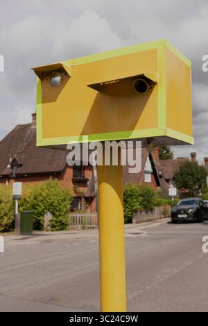 Micheldever Station Hampshire Angleterre UK.23.07.2025. Une fausse caméra de vitesse est apparue sur le bord de la route dans ce village du Hampshire, Banque D'Images