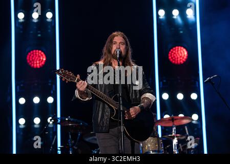 9 juin 2019 - Nashville, TN, États-Unis - NASHVILLE, TENNESSEE - 08 JUIN : Billy Ray Cyrus se produit sur scène lors de la troisième journée du Festival de musique CMA 2019 le 8 juin 2019 à Nashville, Tennessee. Photo : Andrew Wendowski pour imageSPACE (crédit image : © Imagespace via ZUMA Wire) Banque D'Images