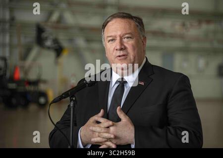 18 juin 2019 - Tampa, FL, États-Unis d'Amérique - le secrétaire d'État américain Mike Pompeo s'adresse aux médias au commandement central de l'armée américaine et au commandement des opérations spéciales des États-Unis à la base aérienne MacDill le 18 juin 2019 à Tampa, en Floride. (Crédit image : © Ron Przysucha via ZUMA Wire) Banque D'Images
