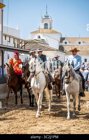 Pèlerins à cheval, pèlerinage Romeria de El Rocio, El Rocio, Huelva, Andalousie, Espagne Banque D'Images